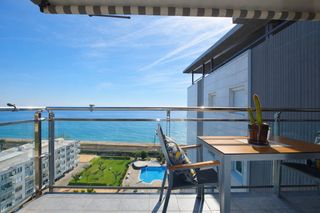 Dachwohnung in Cabrera de Mar. Àtic de somni a primera línia de platja a cabrera de mar