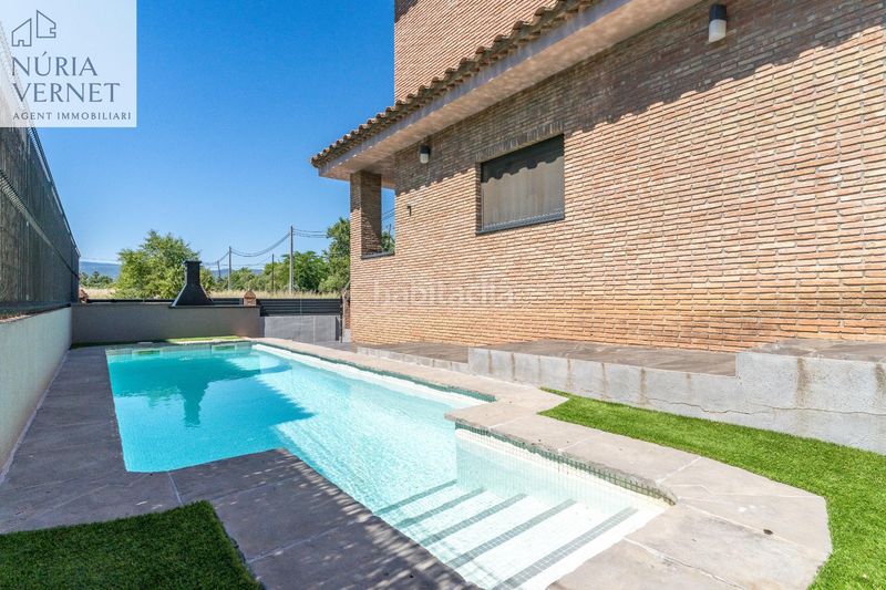 Foto 6f85eadf-6fb3-4810-aca8-54a9c1a7d6bb. Casa aparellada amb calefacció aparcament piscina a Reus