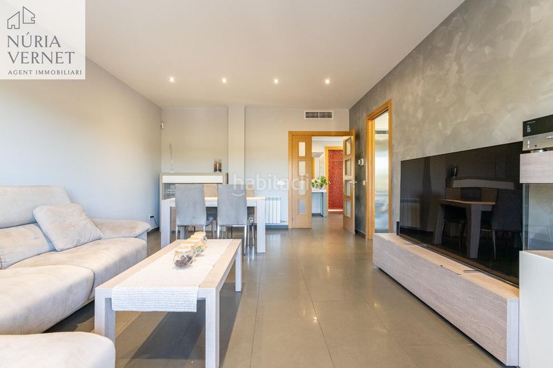 Foto a4379784-c48b-4e99-91d5-51c8d5e76b71. Casa aparellada amb calefacció aparcament piscina a Reus