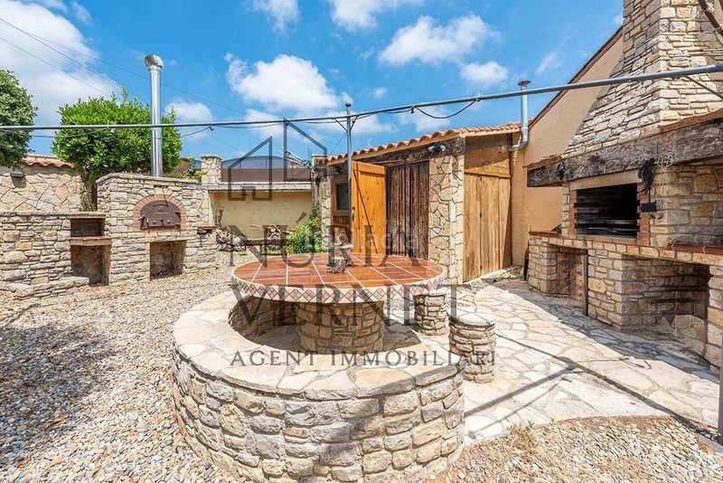 Foto added13c-f7e4-42f8-99a7-d678119661e4. Xalet amb calefacció aparcament piscina a Botarell
