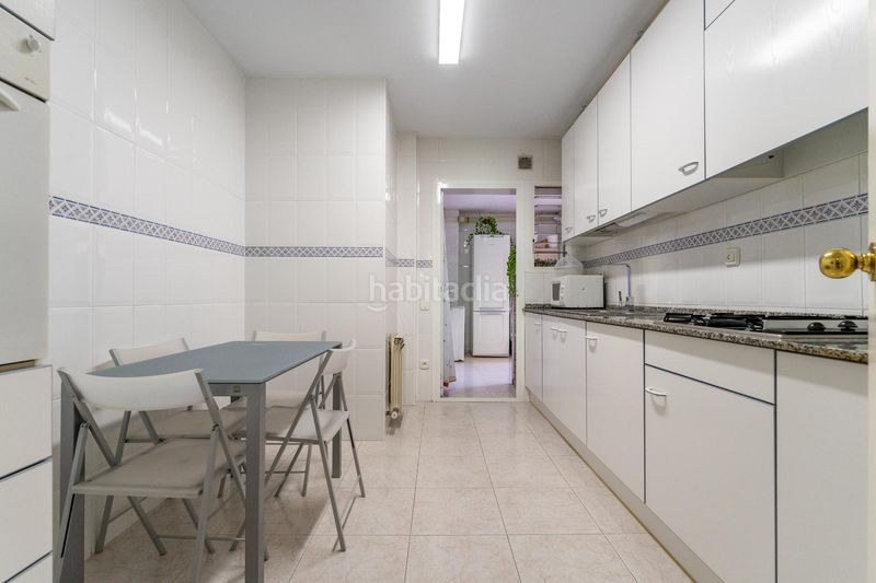 Foto e810a6f5-a64b-4837-a89c-a5a1dc1553eb. Pis amb calefacció aparcament a Ponent Reus