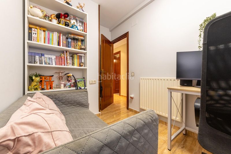 Foto daddbc2a-a933-481d-aa4d-04a0fce546c4. Pis amb calefacció aparcament a Centre Reus