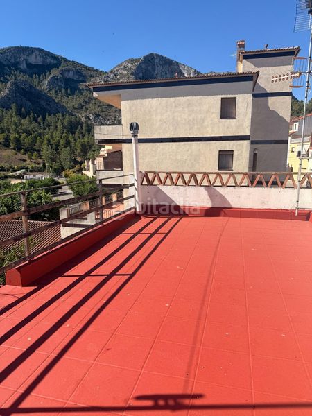 Foto 640707b0-a34b-4463-9644-b46e0ff72ca2. Casa amb aparcament a Tivissa
