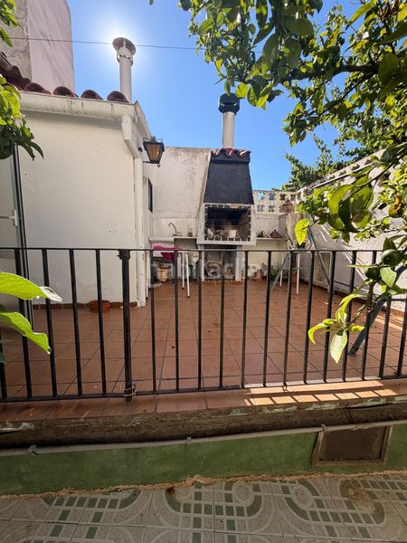 Foto c128bf6d-1ace-409e-a799-2ade1ebd8525. Casa amb aparcament a Tivissa