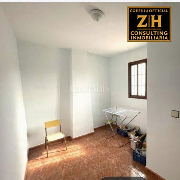 Foto 54198ce7-07e2-4e30-b817-0773aebab57e. Casa amb xemeneia a Árchez