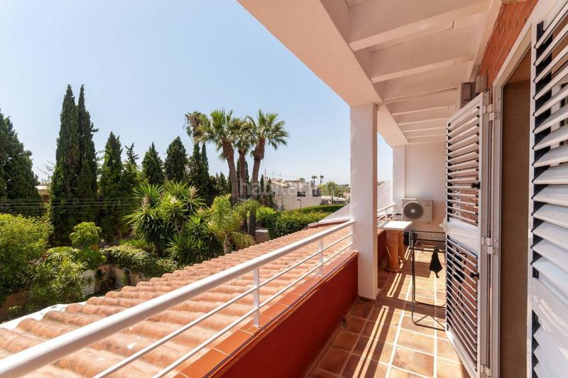 Foto 34051ded-18a5-4196-9126-33c45d924ec7. Chalet mit heizung parking pool terrasse in Centro Mutxamel