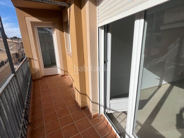 Foto 31914bf1-42dc-45c3-a947-78f912c0f282. Edificio in Cañada