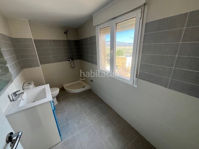 Foto 6c3be9ab-2038-4256-9c70-ab3defcf790f. Edificio in Cañada