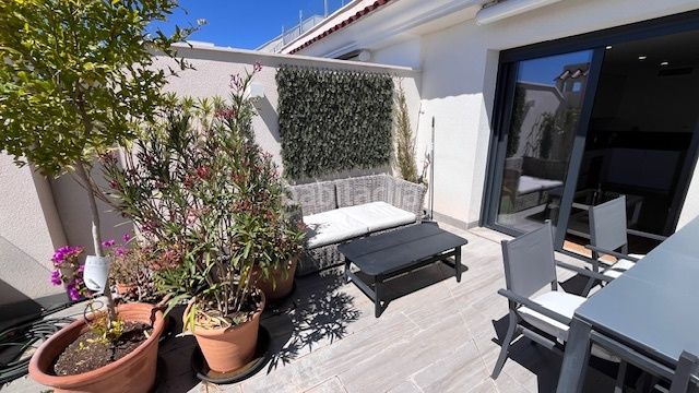 Foto 3116d671-3e6e-40df-b63d-54579deee143. Apartamento en Valle del Sol Mutxamel