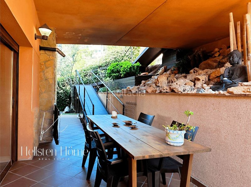 Foto d17a1f69-1a1f-4b06-82fa-1beebd3d302a. Chalet en Corbera de Llobregat