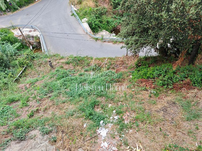 Foto e7b40307-f0aa-48ee-bffb-53923337308c. Xalet amb piscina a Corbera de Llobregat