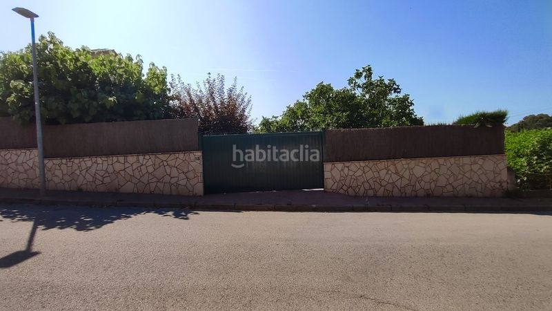 Foto 623f9f49-5b51-43e2-8db9-f5bc1c6eaf59. Finca rústica en Corbera de Llobregat