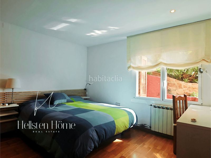 Foto bfc53d9f-e528-42ee-a67b-9a6e6bcdb025. Xalet a Pallejà