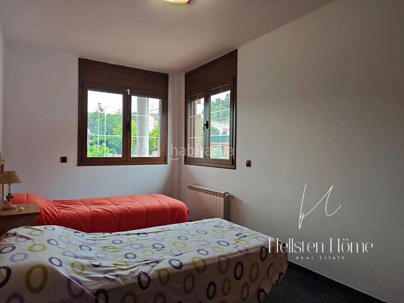 Foto fa359274-e6e8-4da4-9a47-2864a826e305. Chalet en Corbera de Llobregat