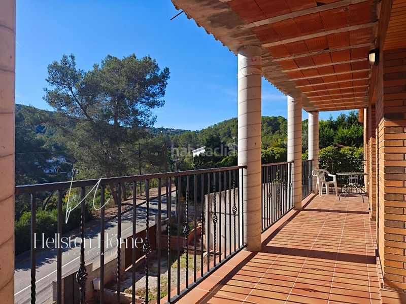 Foto cfc5961b-ee2f-4708-a94b-8d854f6a15f9. Chalet en Corbera de Llobregat