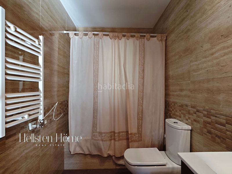 Foto d7cb7768-ba3c-4b03-86b0-8e8662001183. Chalet en Corbera de Llobregat