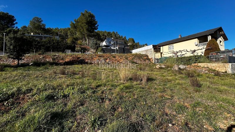 Foto 1f017fe2-ade6-4b85-8238-c497caa611b3. Finca rústica a Corbera de Llobregat