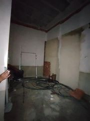 Local Comercial en La Constitución-Canaleta. Local en la plaza