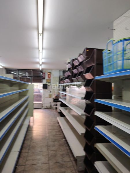 Foto 39ca9cd4-8a50-4311-ac65-e1a594864484. Lloguer local comercial a Cardenal Benlloch Mislata