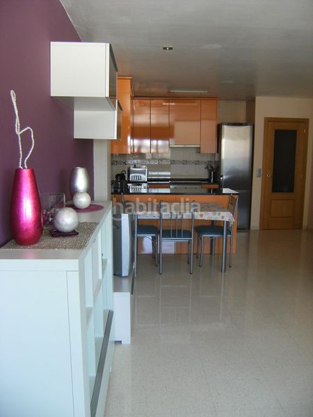 Foto baa5e887-2262-4a21-8aa2-9680b0fb8fb4. Estudi amb aparcament a Zona Concordia Burjassot