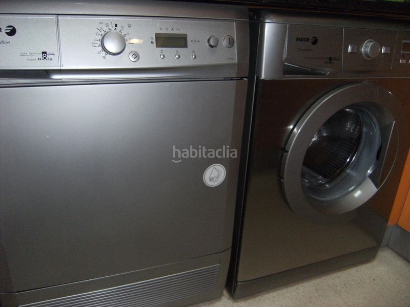 Foto facb3509-62d9-4b27-b056-6ae472f26c00. Estudi amb aparcament a Zona Concordia Burjassot