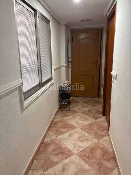 Foto f1d5b3ec-5e10-448d-932b-f38aced26cbe. Lloguer pis a Cardenal Benlloch Mislata