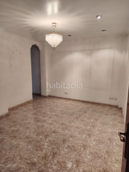 Foto 2c6ffba0-a912-4b54-8208-013431ee69b8. Pis a Juzgados Mislata