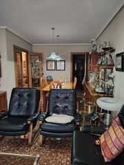Location Appartement à Cardenal Benlloch. Piso de alquiler en zona centrica de mislata