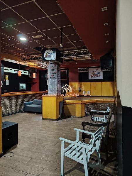 Foto 984fa6e6-0e17-4f2e-a289-cd589a69fd6c. Local comercial a Cardenal Benlloch Mislata