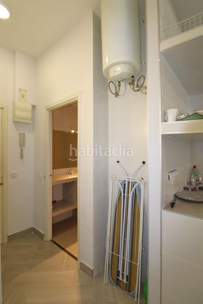 Foto f48f3ca9-d54f-4171-8403-28f4125665c8. Lloguer estudi amb calefacció a El Viso Madrid