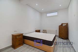 Affitto Piano terra in Calle de juan montalvo 12. Agradable piso recién pintado y totalmente amueblado para vivien