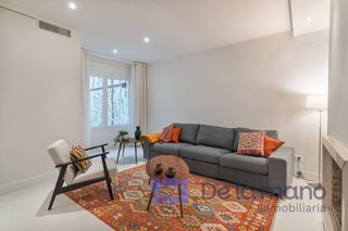 Apartment in Calle MARQUES DEL DUERO 5