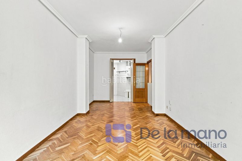 Foto 04757240-3fc0-4a00-818c-d04cfc7658b6. Lloguer pis a calle de las peñuelas 17 a Acacias Madrid