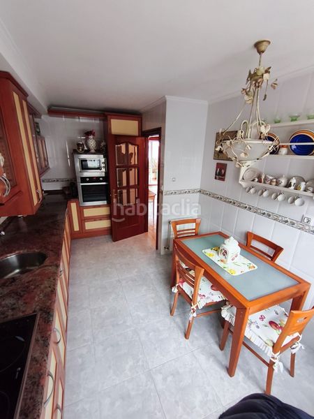 Foto 65595f30-0a87-43e0-9d6d-fc5e38d941c9. Casa amb calefacció aparcament a El Puntal Laredo