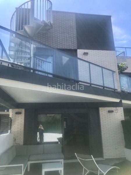 Foto 14118d4b-b6fb-45fd-af69-74b6451c5983. Casa amb calefacció piscina a Cotolino Castro - Urdiales