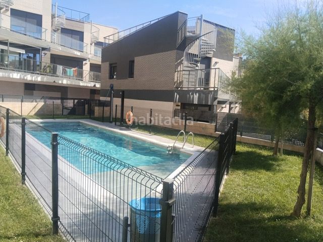 Foto 5cc6ca1d-e950-4241-90ec-960e28ac67a9. Casa amb calefacció piscina a Cotolino Castro - Urdiales