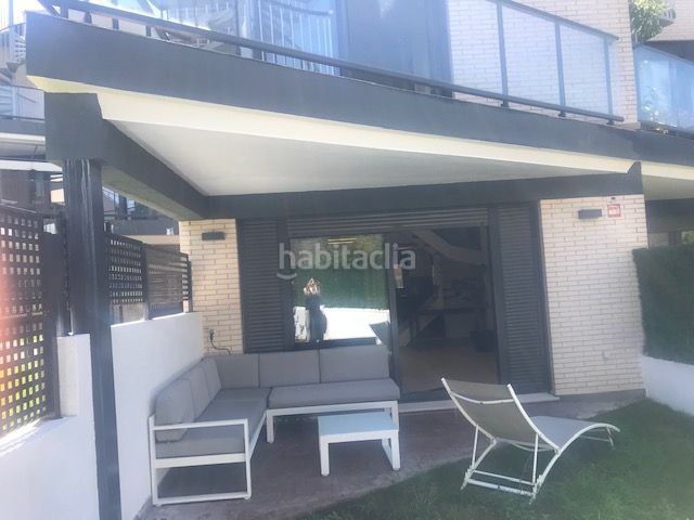 Foto 8aa78652-cee1-4964-a3d8-de0a2eb7bf37. Casa amb calefacció piscina a Cotolino Castro - Urdiales