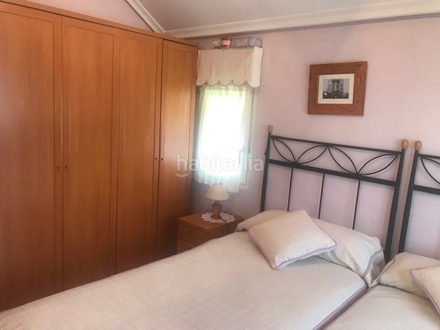 Foto 5bdf2ee6-6ab5-404a-8244-34b0fe571ef1. Casa amb calefacció aparcament piscina a Arnuero