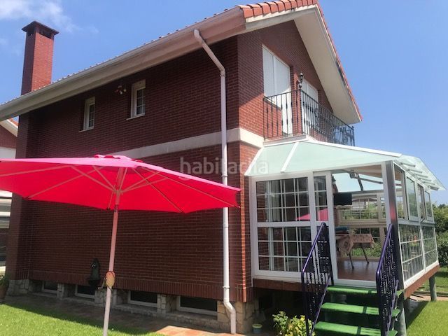 Foto b1ba48b2-ee07-4881-be74-d235311f869b. Casa amb calefacció aparcament piscina a Arnuero