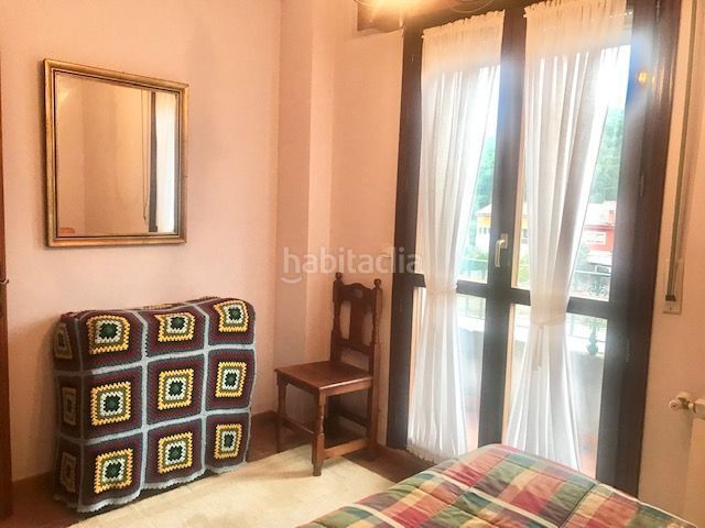 Foto 0c83b822-e281-4e7f-975f-f294838432e8. Casa amb calefacció aparcament a Arnuero