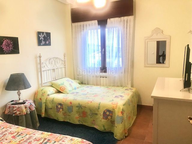 Foto 501a84b7-cd7e-4be8-b450-fcd132618213. Casa amb calefacció aparcament a Arnuero