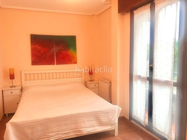 Foto a5e42900-284b-497e-a967-2657640f799c. Casa amb calefacció aparcament a Arnuero