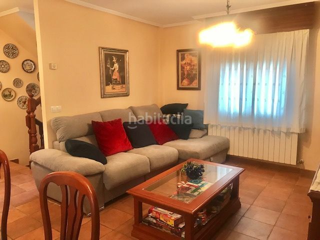 Foto bedd226b-4e59-4c99-970a-f85069624df5. Casa amb calefacció aparcament a Arnuero