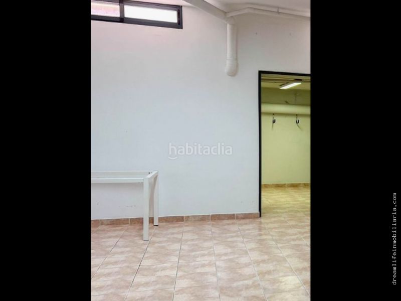 Foto 4ff2aba2-bc71-4d9a-a0ac-3b7d77cff4b9. Casa amb calefacció a Casco Antiguo-Darremur Almazora / Almassora