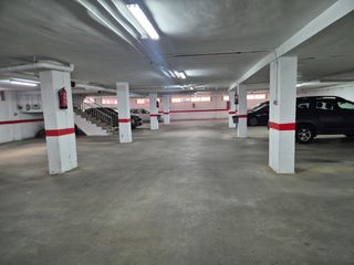 Miete Autoparkplatz in Travesía de la primavera 1. Plaza de garaje en alquiler