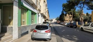 Lloguer Local Comercial a Calle alcalde julio albaladejo 25. ¡tu próximo negocio aquí! local con gran visibilidad en san pedr