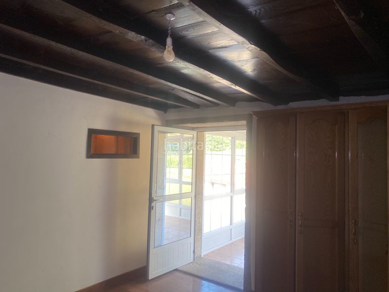 Foto cbd6bcf1-0986-44b5-b7f4-1461f61f5061. Casa a castelo 17 a Lalín