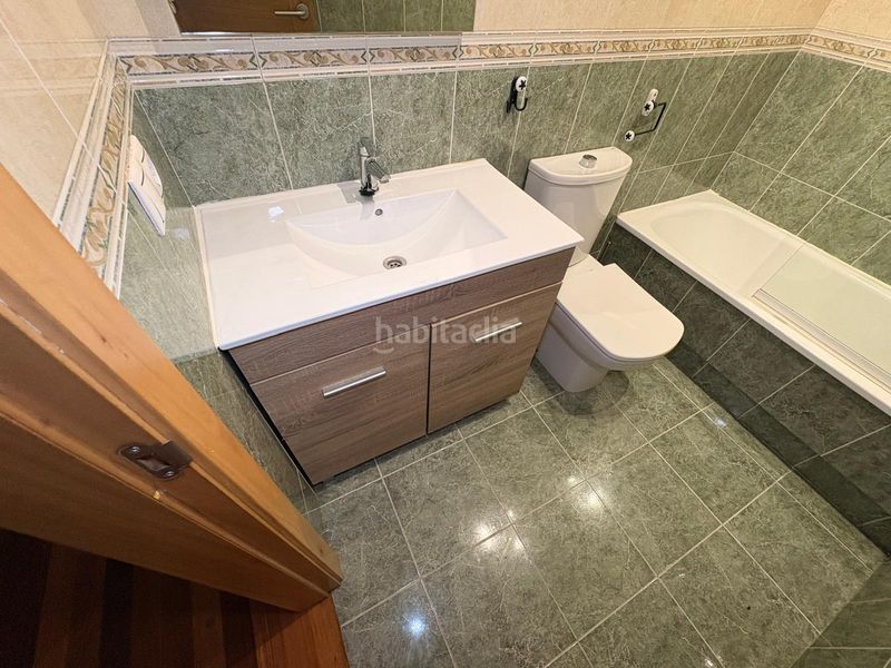 Foto 04cd1e7a-b9e4-4dcb-ab0e-f324b763ca20. Piso en O Milladoiro Ames
