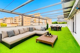 Dachwohnung  De les sitges. Ático con gran terraza en el centro de viladecans