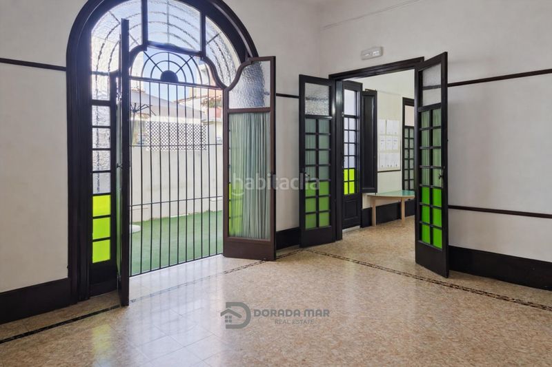 Foto f7ae17de-2d9b-4367-8ad2-df698e742450. Edifici a Centrevila Vilanova i la Geltrú
